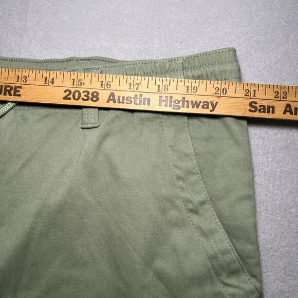 Roundtree Yorke Casuals NWT Mens Shorts Size 42 Straight Fit Drawstring Olive - Picture 9 of 11